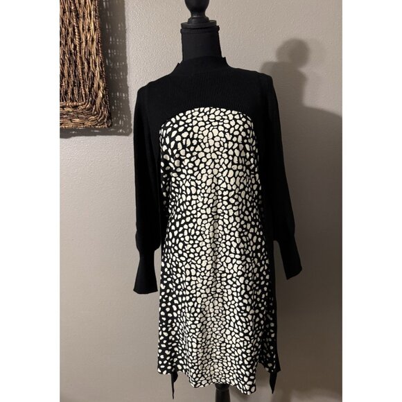 Fashion To Figure Black Long Back Shoulder Shrug Duster Sweater Plus Size 0 NWT - Picture 4 of 13